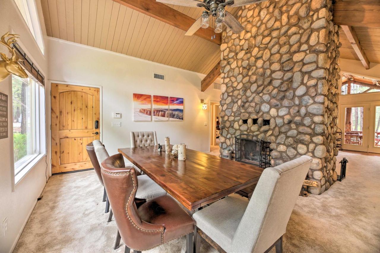 Lush Pinetop Retreat With Large Deck And Wooded Yard! Kültér fotó